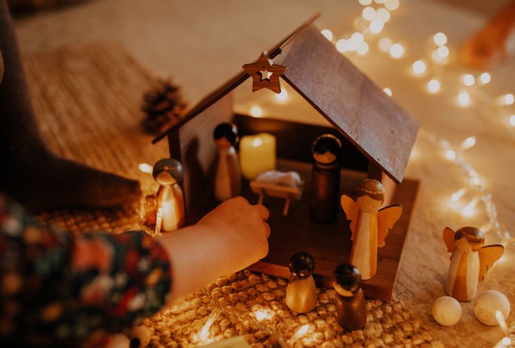 presepe con tappi di sughero