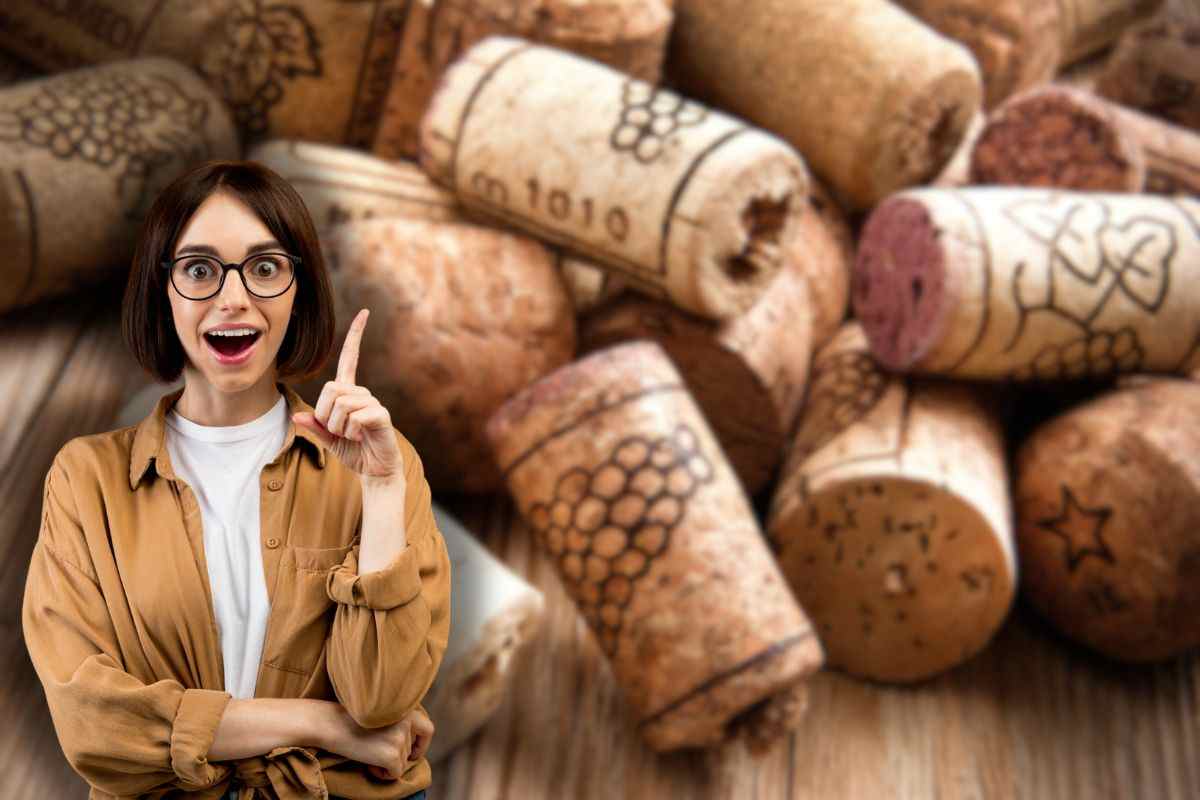 tappi di sughero e donna che ha un'idea